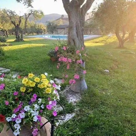 فيلة Casale In Pietra Con Piscina